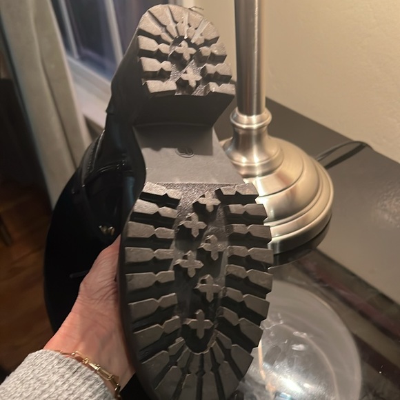 Lace up booties - Picture 4 of 8